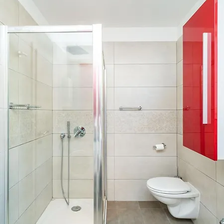 Vista Old Town ツァヴタット